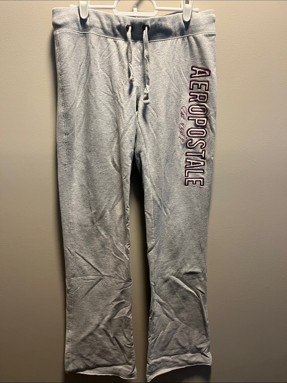 Aeropostale Grey women’s Sweatpants with Side Logo